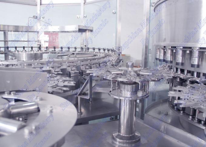 خط إنتاج ملء زجاجات المياه الأوتوماتيكية عالية الكفاءة 15000 BPH CGF32-32-8